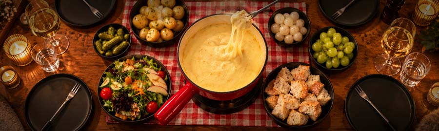 Käse-Fondue-Menu im Rheinblick